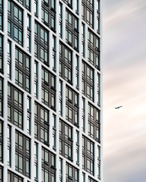 Photograph Michael Woloszynowicz Fly By on One Eyeland